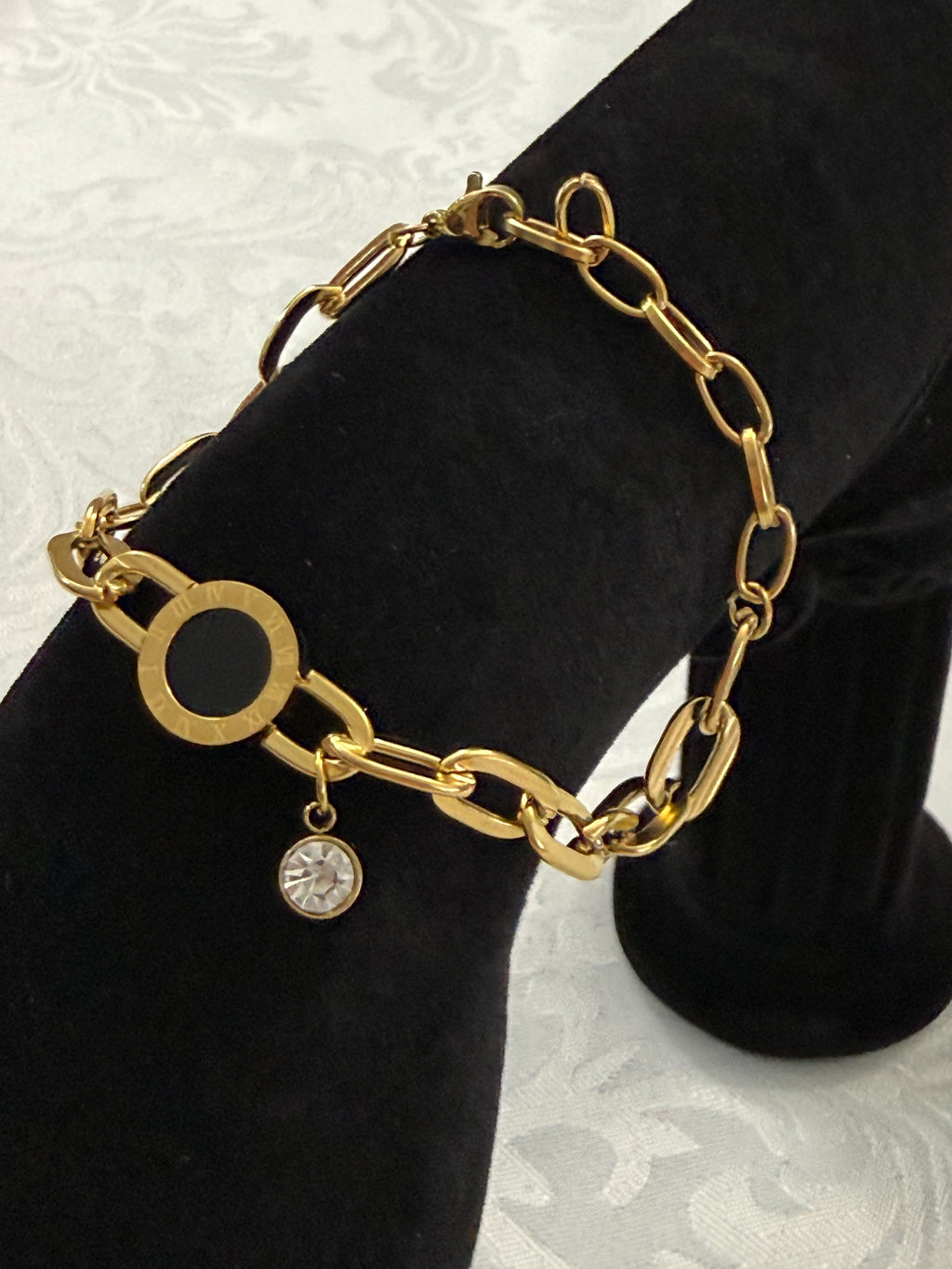 NOVAHERA Noir Roman Bracelet