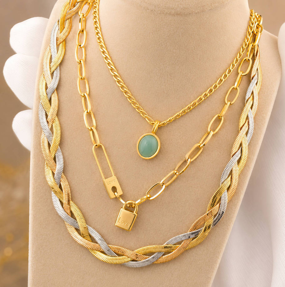 NOVAHERA Trinity Weave Necklace