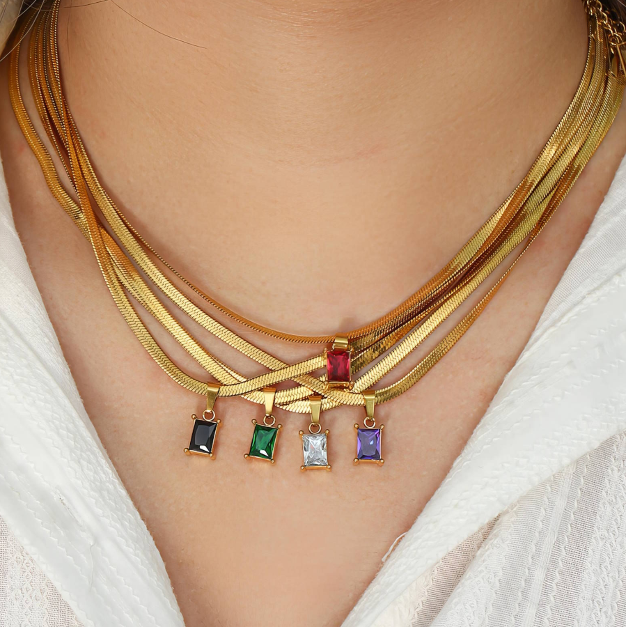 NOVAHERA Emerald Grace Necklace