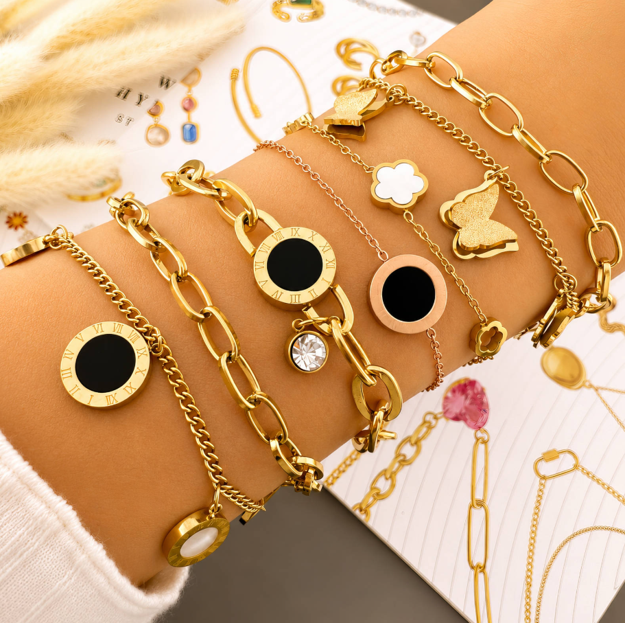 NOVAHERA Golden Flutter Charm Bracelet
