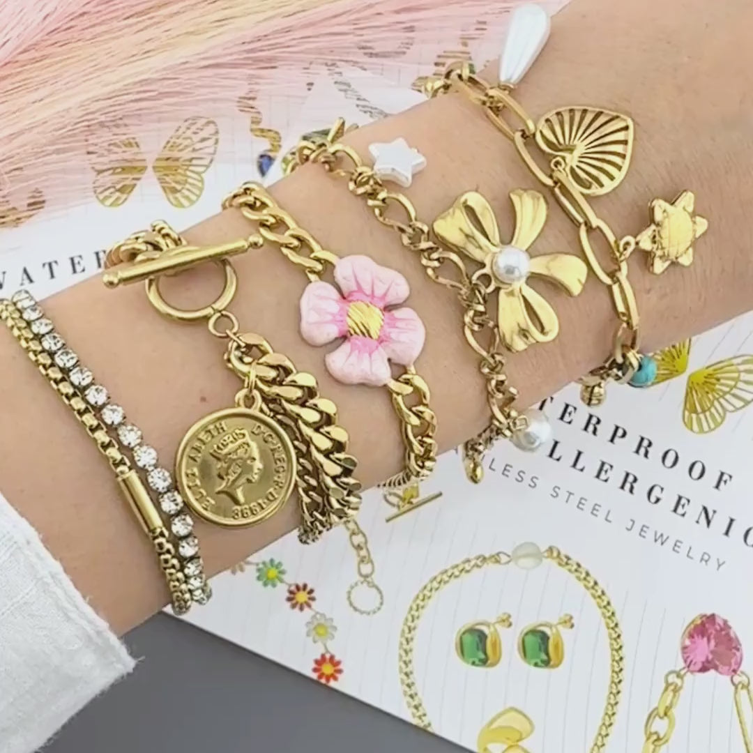 NOVAHERA Golden Sovereign Coin Bracelet
