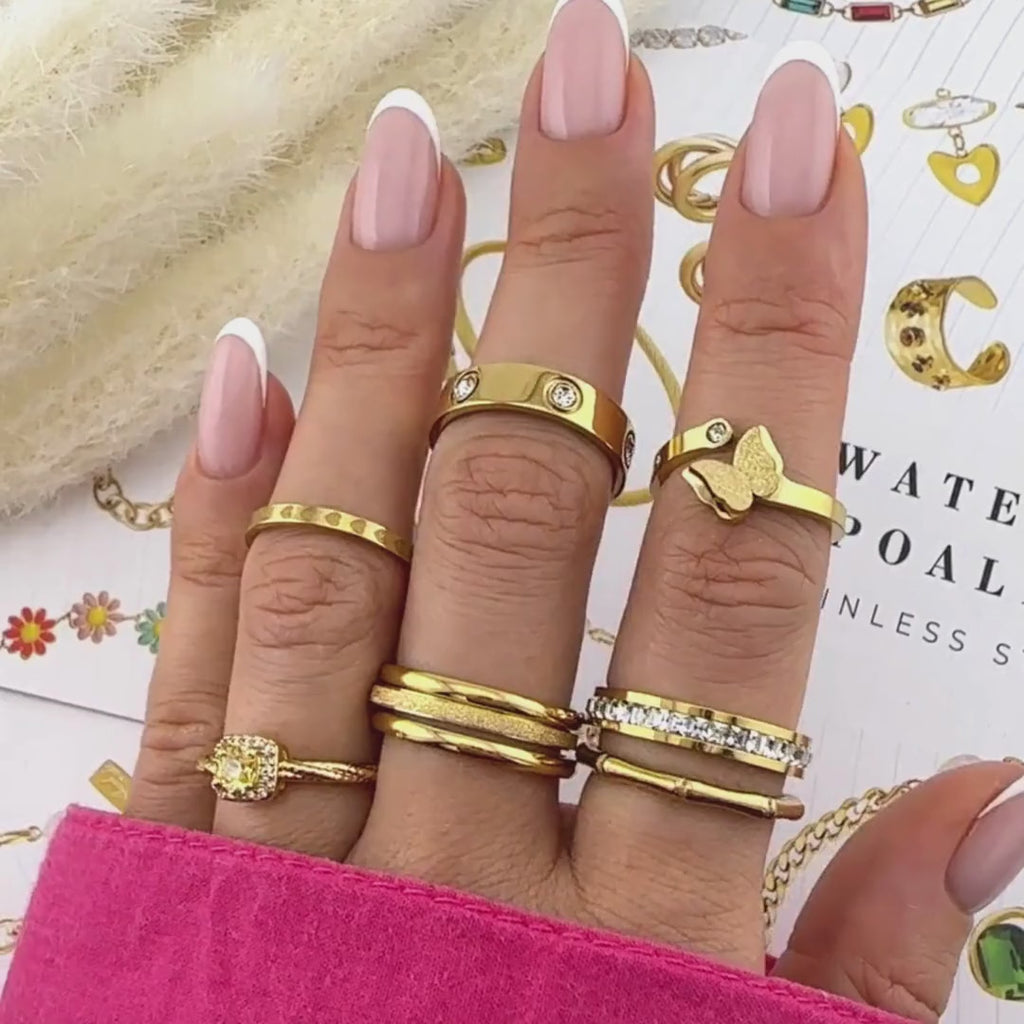 NOVAHERA Papillon Ring